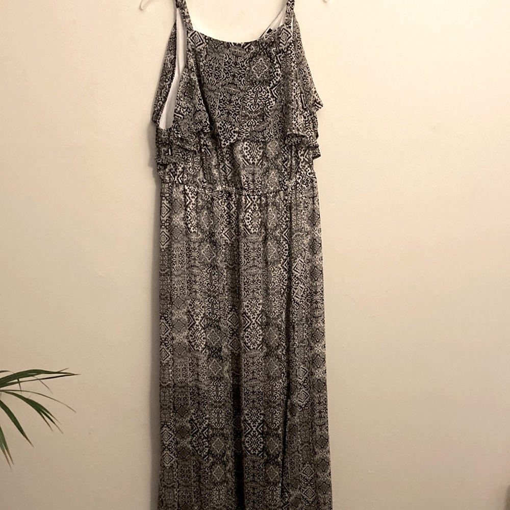 Torrid size 2 black and white dress